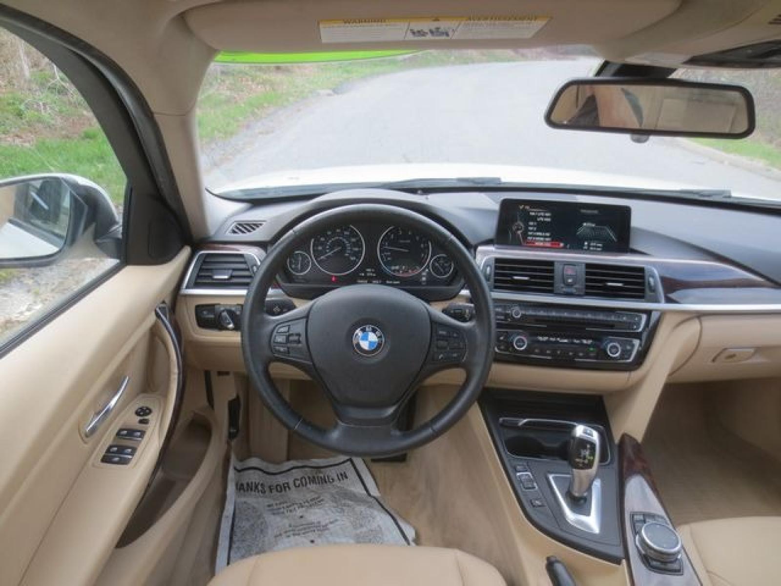 2016 White /Beige BMW 3-Series X DRIVE (WBA8E5G52GN) with an 2.0 liter 4 cylinder turbo DOHC 16V engine, Automatic 8A transmission, located at 270 US Route 6, Mahopac, NY, 10541, (845) 621-0895, 41.349022, -73.755280 - Photo #9